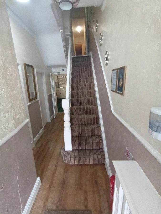 Strides Hotel Blackpool Extérieur photo