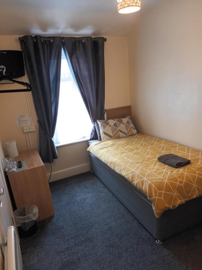 Strides Hotel Blackpool Extérieur photo